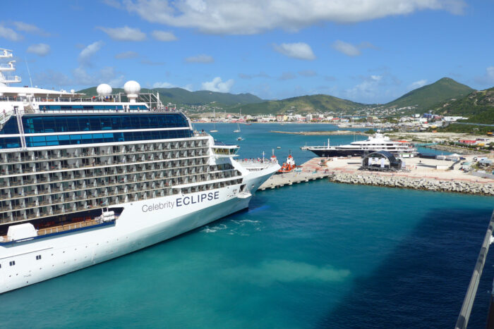 Celebrity Cruises, Eclipse på St. Maarten.